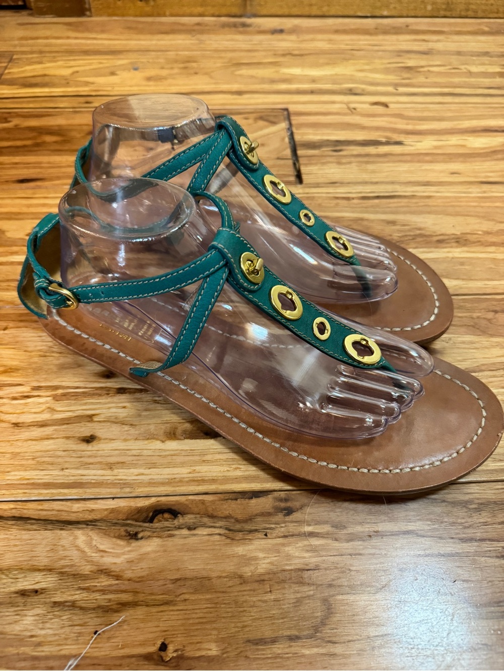Y2K Coach Sz 11B Women's Sandals Turnlocks Gold Flat